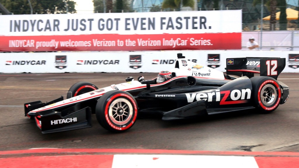 2014 IndyCar şampiyonu Will Power da tek seferde süper lisans almaya hak kazanıyor. 